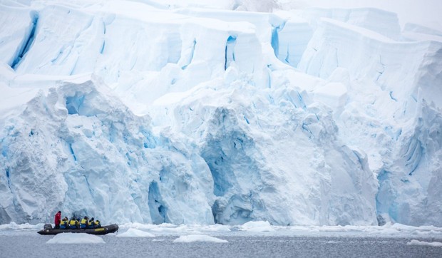 Antarctic Explorer Express Expedition aboard Sylvia Earle