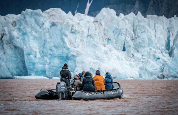 Svalbard Pioneer Small Ship Cruise