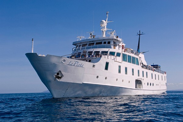 Ecuador - cruise | The Small Cruise Ship Collection