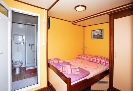 Main deck cabins