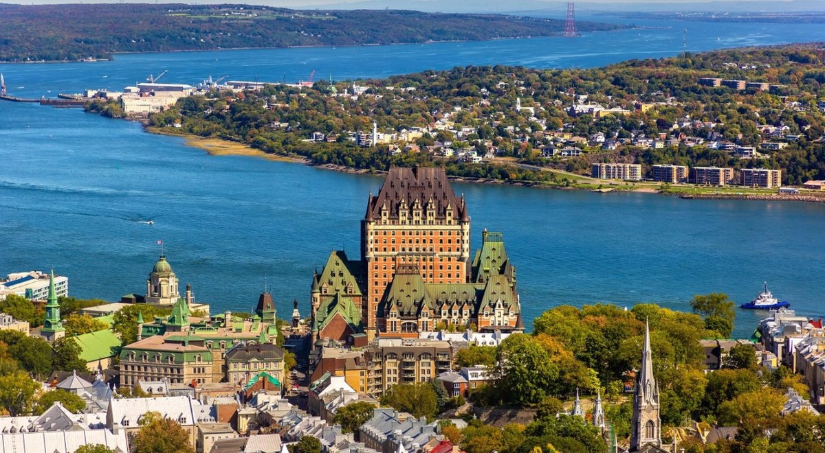 Feture image for Sailing the St. Lawrence Seaway and Canadian Maritimes - Eastern Canada Cruise