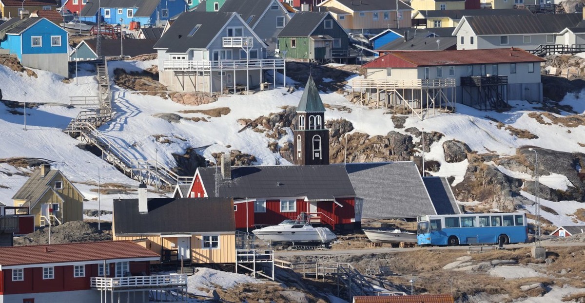 Feture image for Discover Northeast Greenland and Scoresby Sound